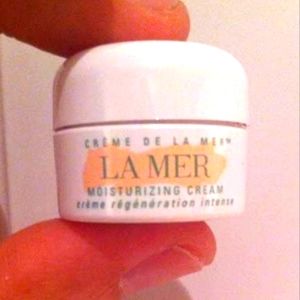 La Mer Moisturizing Cream Brand New * 1 mini cream